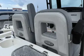 Thumbnail von Boston Whaler 280 Outrage