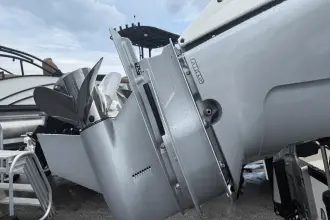 Thumbnail von Boston Whaler 280 Outrage