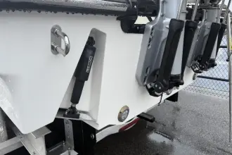 Thumbnail von Boston Whaler 280 Outrage