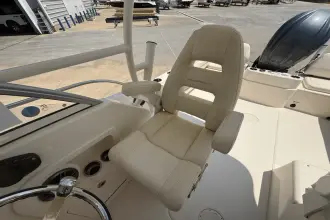 Thumbnail von Grady White Adventure 218