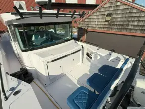 Thumbnail von Axopar 37 XC Cross Cabin Stock 20