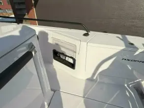 Thumbnail von Axopar 37 XC Cross Cabin Stock 20