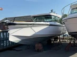 Thumbnail von Axopar 37 XC Cross Cabin Stock 20