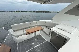 Thumbnail von Cruisers Yachts 38 GLS