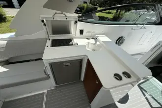 Thumbnail von Cruisers Yachts 38 GLS