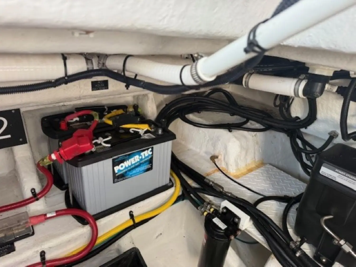 Thumbnail von Cruisers Yachts 38 GLS