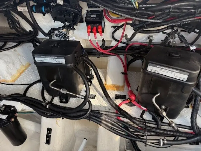 Thumbnail von Cruisers Yachts 38 GLS