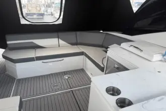 Thumbnail von Cruisers Yachts 38 GLS