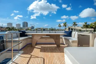 Thumbnail von Galeon 640 FLY