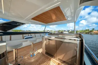 Thumbnail von Galeon 640 FLY