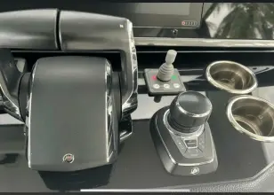 Thumbnail von Azimut 42 V&V