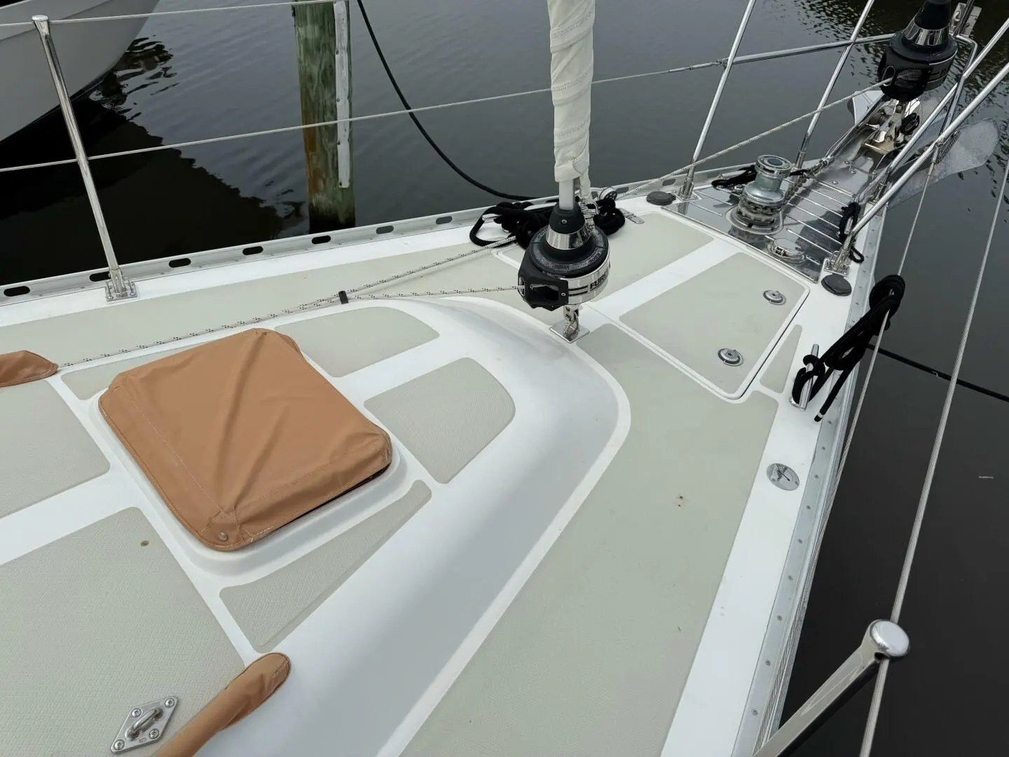 Thumbnail von Hylas H46