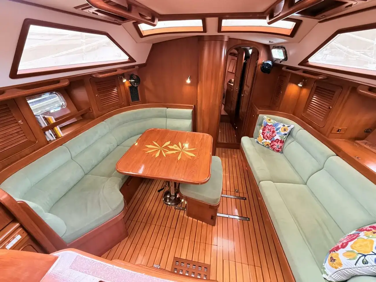 Thumbnail von Hylas H46