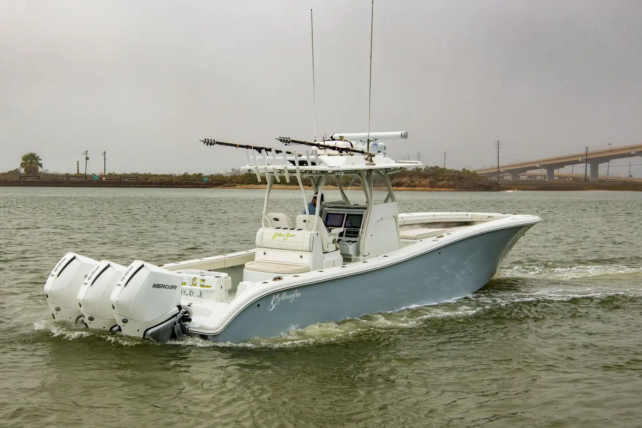 Thumbnail von Yellowfin 36 Offshore