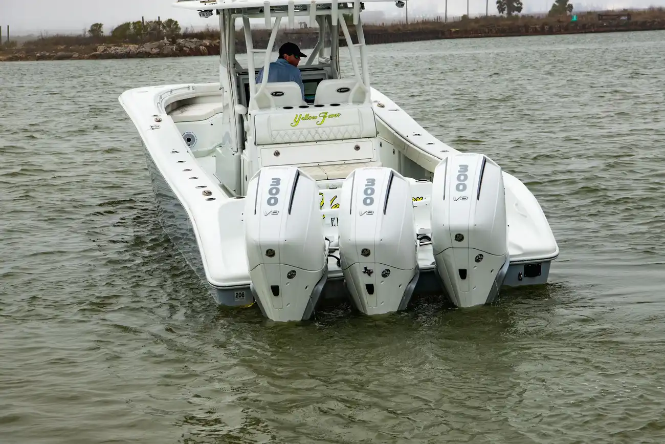 Thumbnail von Yellowfin 36 Offshore