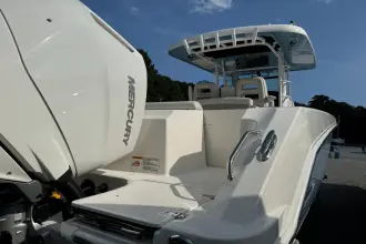 Thumbnail von Boston Whaler 330 Outrage
