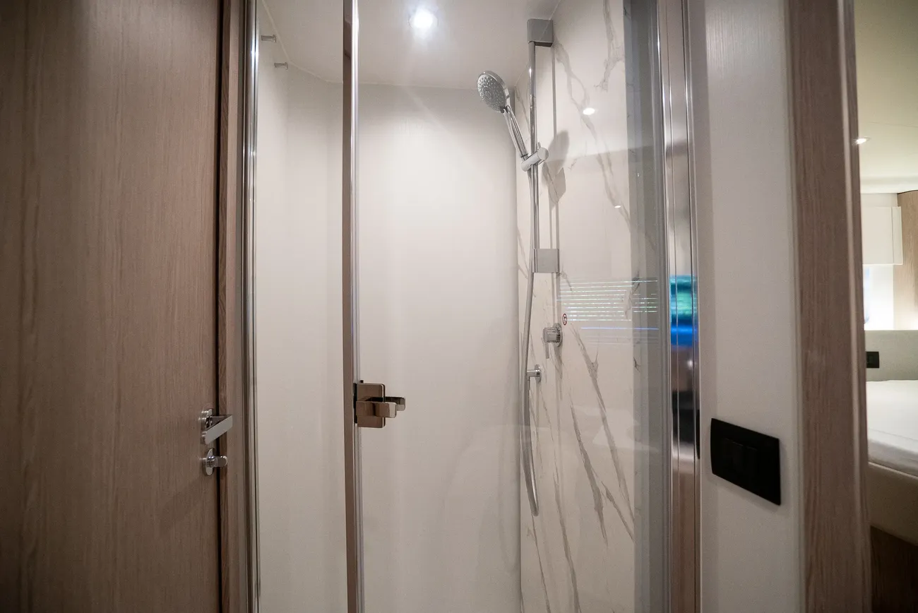 Thumbnail von Azimut Fly 53