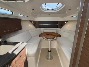 Thumbnail von Boston Whaler 325 Conquest