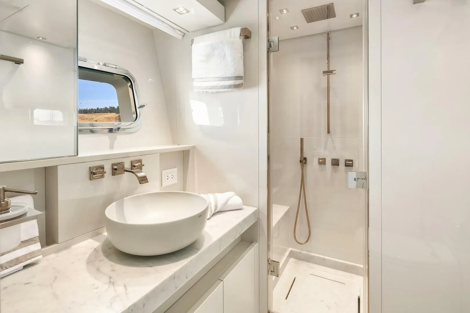 Thumbnail von Sanlorenzo 86 ESSENZA