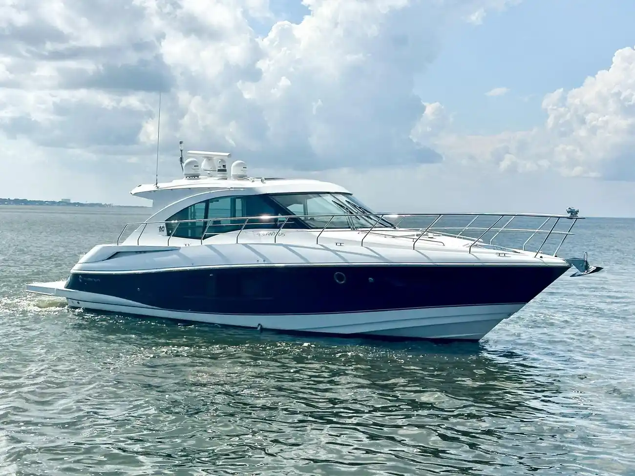 Thumbnail von Cruisers Yachts 45 Cantius
