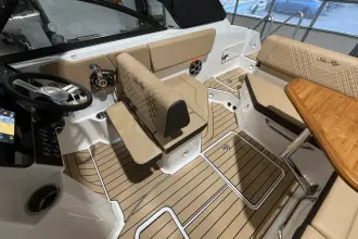 Thumbnail von Sea Ray SDX 230