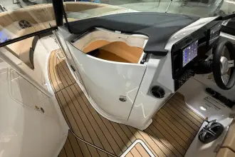 Thumbnail von Sea Ray SDX 230