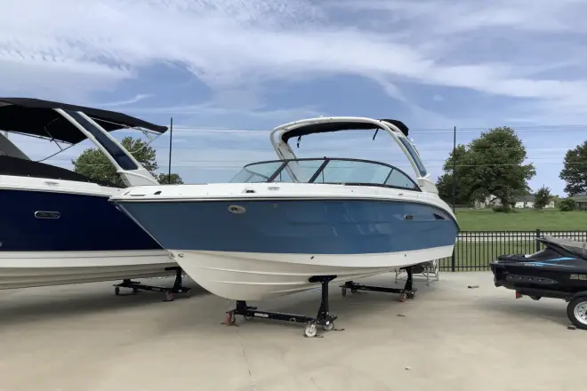 Sea Ray SDX 250