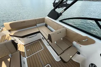 Thumbnail von Sea Ray SDX 230 Surf