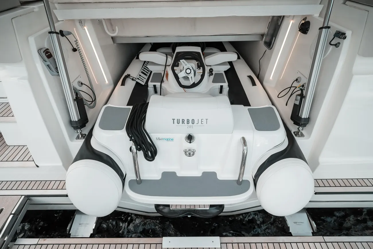 Thumbnail von Prestige 590 S