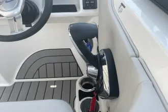 Thumbnail von Sea Ray SDX 230 Außenborder