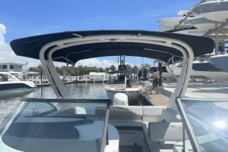 Thumbnail von Sea Ray SDX 230 Außenborder