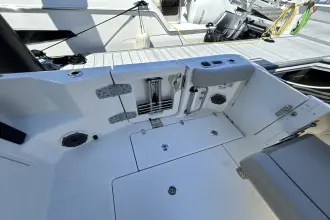 Thumbnail von Boston Whaler 365 Conquest