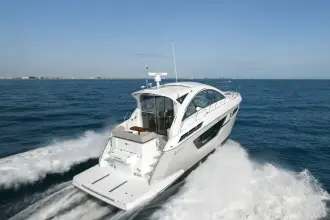 Thumbnail von Cruisers Yachts 50 Cantius