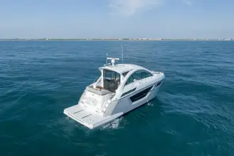 Thumbnail von Cruisers Yachts 50 Cantius