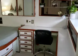 Thumbnail von Bertram 46 Flybridge Motor Yacht