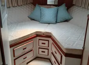 Thumbnail von Bertram 46 Flybridge Motor Yacht