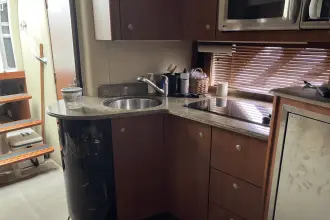 Thumbnail von Cruisers Yachts 360