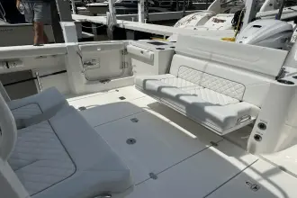 Thumbnail von Pursuit S 358