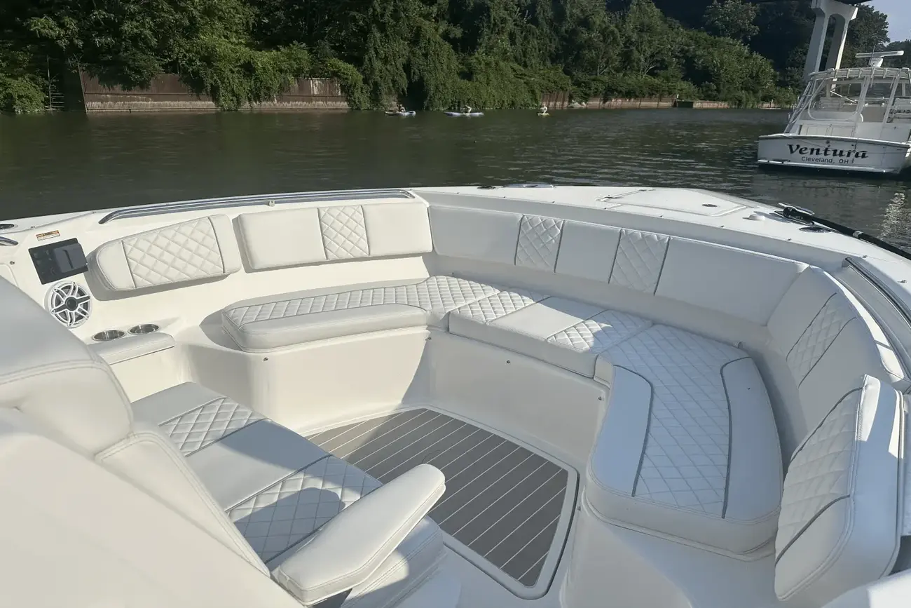 Thumbnail von Pursuit S 358