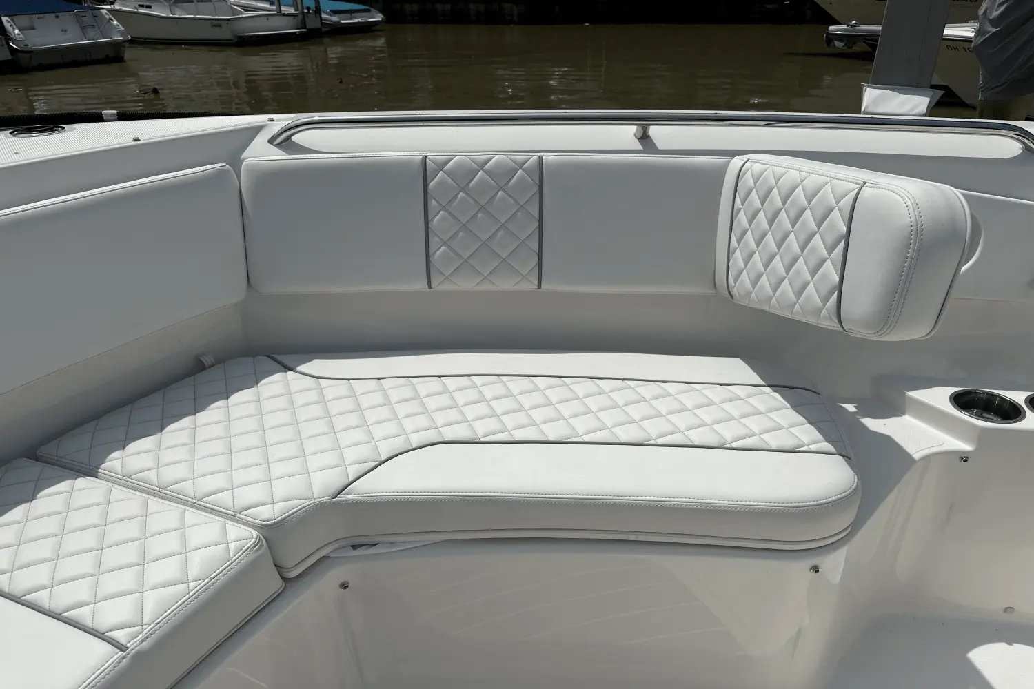 Thumbnail von Pursuit S 358