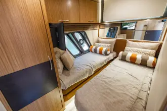 Thumbnail von Sea Ray L650 Fly считает, что это его