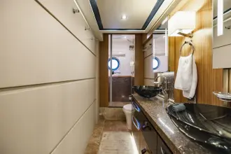 Thumbnail von Sea Ray L650 Fly считает, что это его