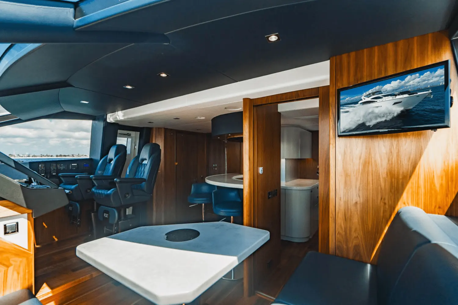 Thumbnail von Sunseeker 86 Yacht