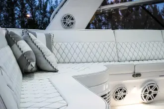 Thumbnail von Intrepid 475 Sport Yacht