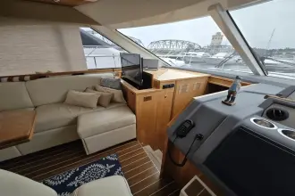 Thumbnail von Riviera 4400 Sport Yacht