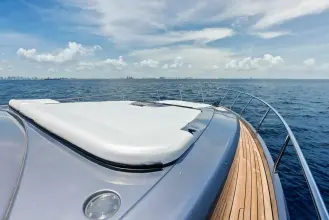 Thumbnail von Pershing 6X Ferretti Pershing Trade