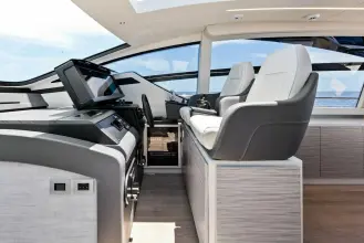 Thumbnail von Pershing 6X Ferretti Pershing Trade