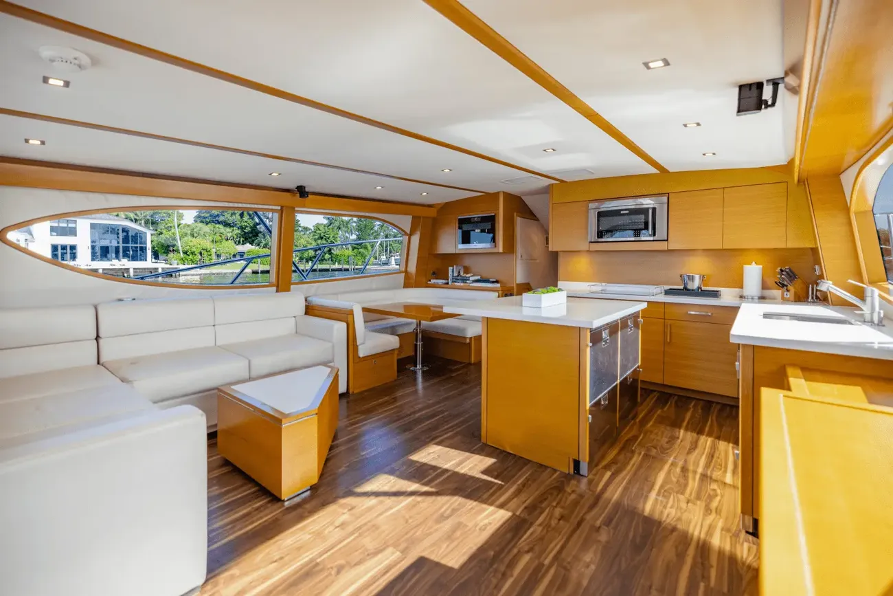 Thumbnail von Hatteras GT63