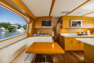 Thumbnail von Hatteras GT63