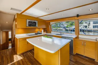 Thumbnail von Hatteras GT63